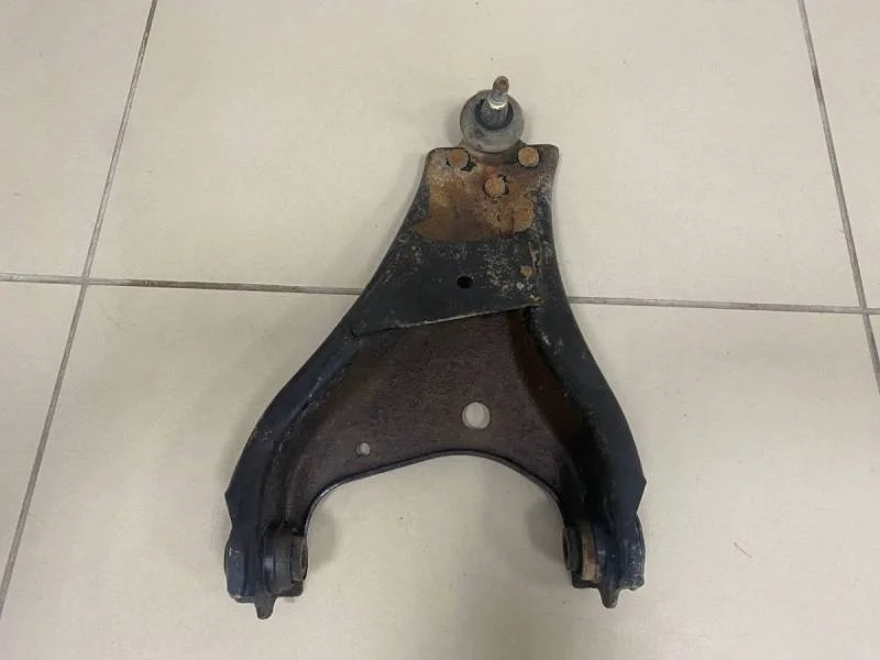 Рычаг передний левый Nissan Terrano (D10) 2014>