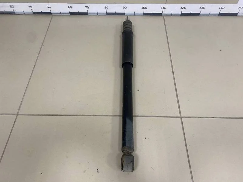 Амортизатор задний Renault Duster 2012>