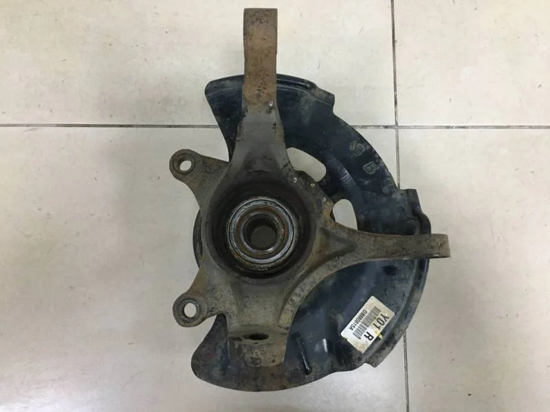 Кулак поворотный передний правый Kia Cerato (YD) 2013-2020