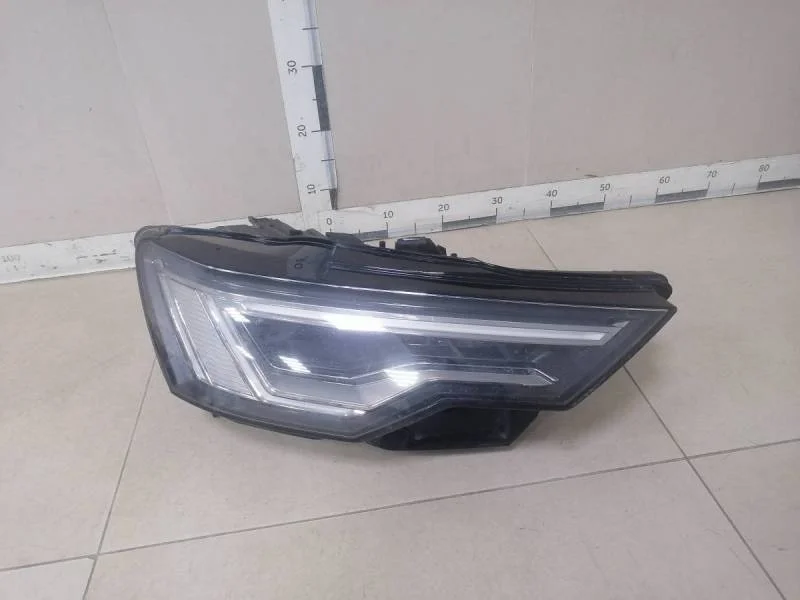 Фара правая Audi A6 (C8) 2018>