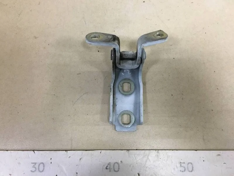 Петля двери передней правой верхняя Chevrolet Cruze (J300) 2009-2016