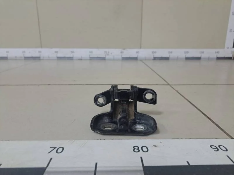 Петля двери задней левой верхняя Chevrolet Cruze (J300) 2009-2016