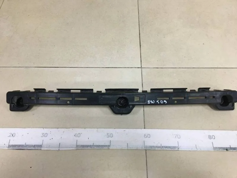 Направляющая заднего бампера Chevrolet Cruze (J300) 2009-2016