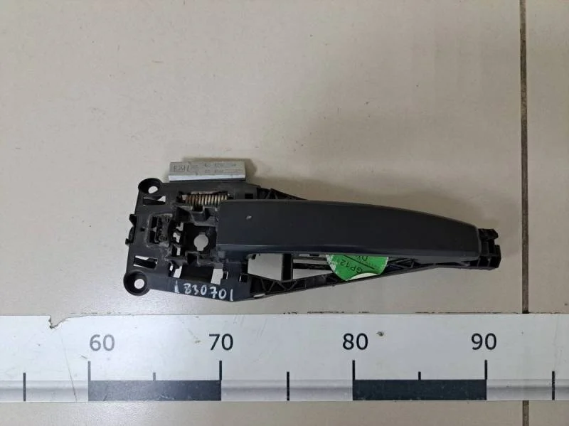 Ручка двери передней наружная правая Chevrolet Cruze (J300) 2009-2016