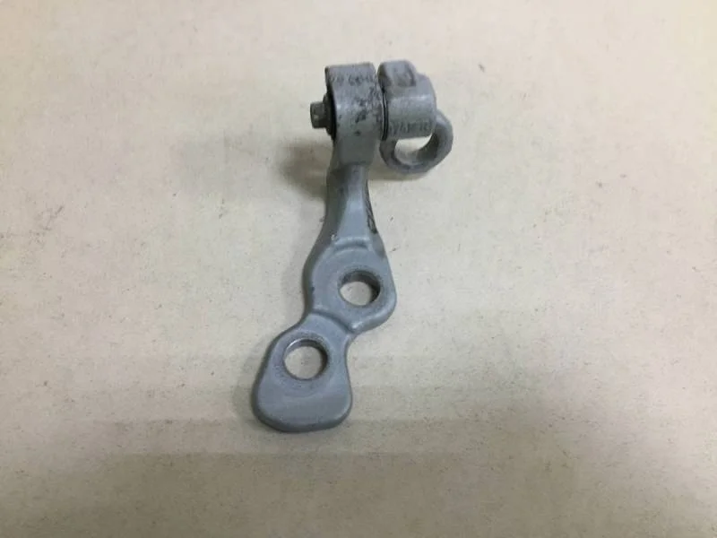 Петля двери передней правой верхняя Ford C-MAX 2003-2010