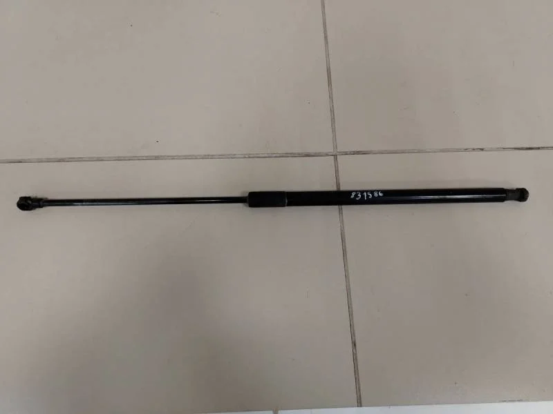 Амортизатор капота Nissan Terrano (D10) 2014>