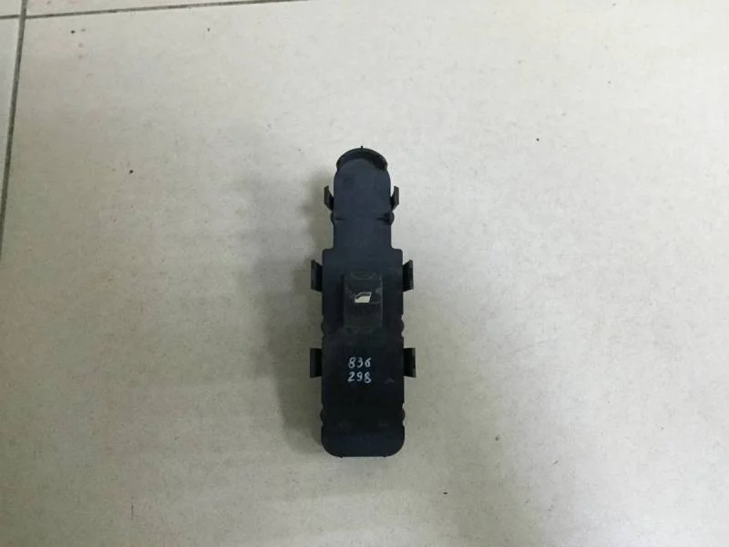 Кнопка стеклоподъемника Peugeot 307 2001-2008