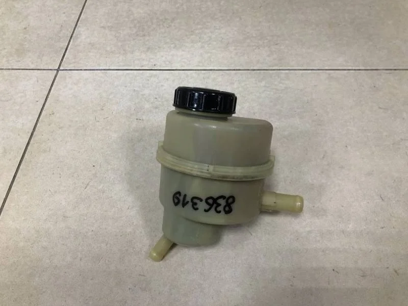 Бачок гидроусилителя Renault Sandero 2014>