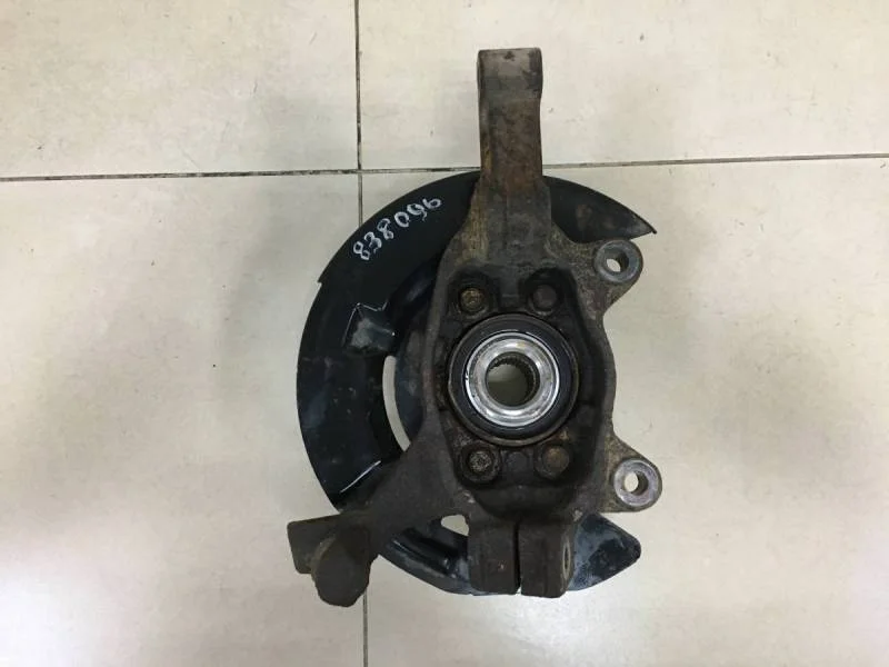 Кулак поворотный передний левый Nissan Teana L33 2014>