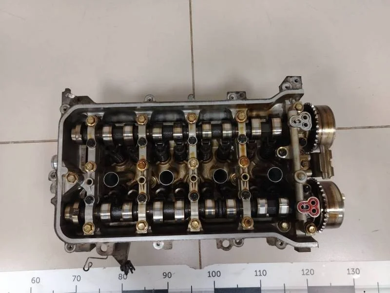 Головка блока цилиндров Toyota Corolla E150 2006-2013
