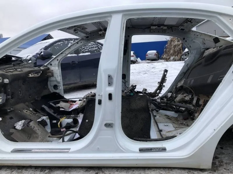 Порог со стойкой левый Hyundai Solaris 2017>