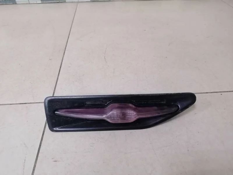 Повторитель на крыло Kia Rio 3 (UB) 2011-2017