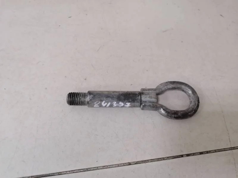 Крюк буксировочный Skoda Rapid 2012-2020