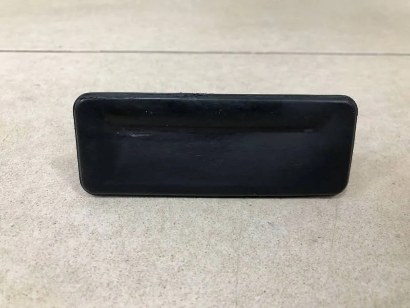 Кнопка открывания багажника Skoda Octavia (A5 1Z-) 2004-2013