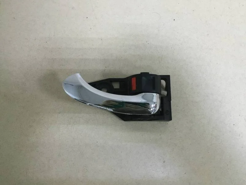 Ручка двери внутренняя правая Toyota Camry (V40) 2006-2011