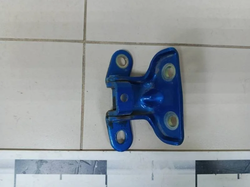 Петля двери задней правой верхняя Kia Rio 4 (FB) 2017>