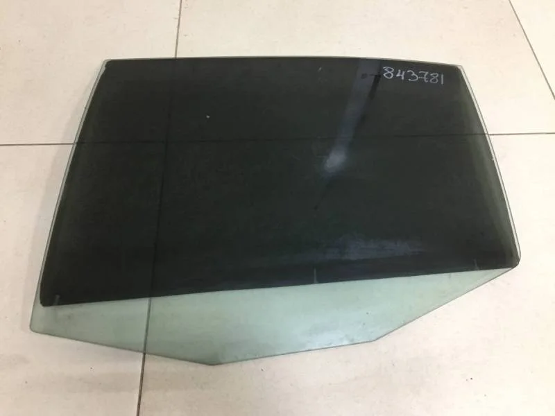 Стекло двери задней левой Skoda Octavia (A4 1U-) 2000-2011