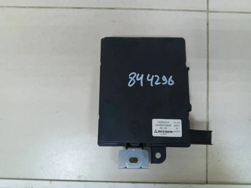 Блок электронный Citroen C4 Aircross 2012-2017