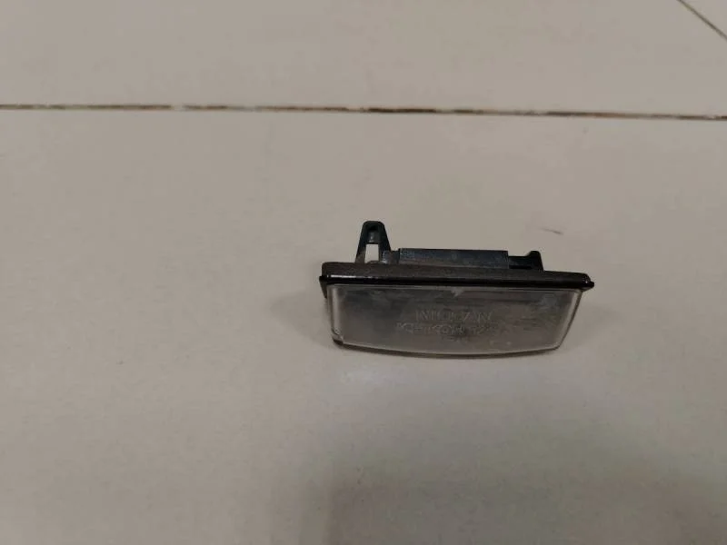 Фонарь подсветки номера Nissan Almera 3 (G11, G15) 2012>