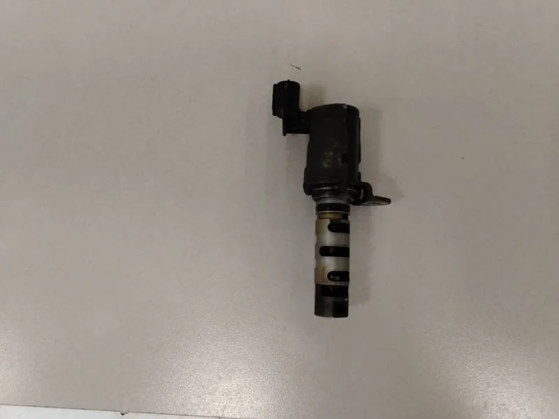 Клапан электромагн. изменения фаз ГРМ Toyota Camry (XV30) 2001-2006