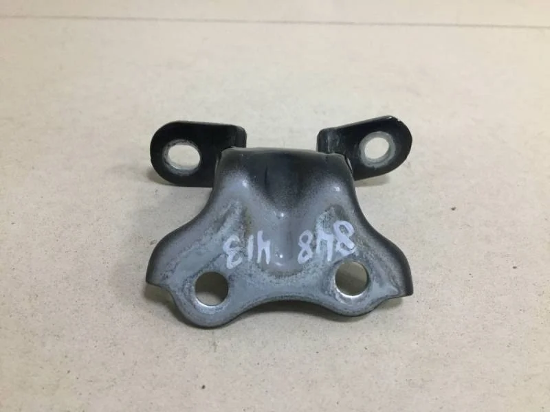 Петля двери задней левой верхняя Hyundai Solaris 2010-2017