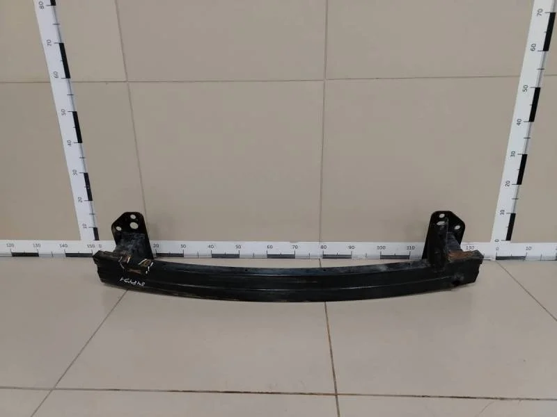 Усилитель переднего бампера Hyundai Creta 2016>