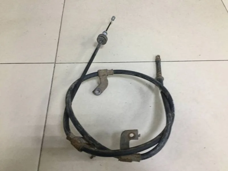 Трос стояночного тормоза левый Hyundai Solaris 2010-2017