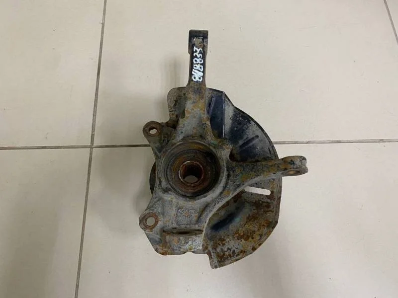 Кулак поворотный передний правый Hyundai Solaris 2017>