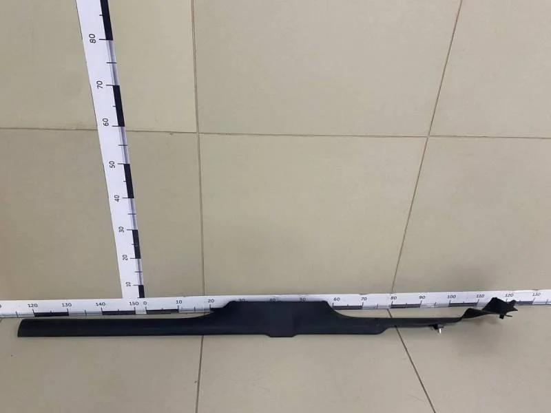 Накладка порога (внутренняя) Volkswagen Polo (Sed RUS) 2011>