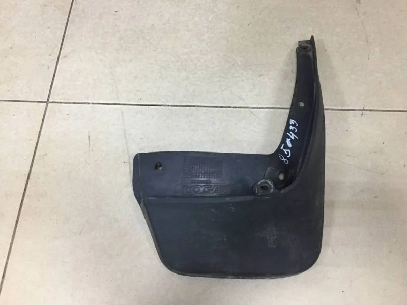 Брызговик задний правый Lada Largus 2012>