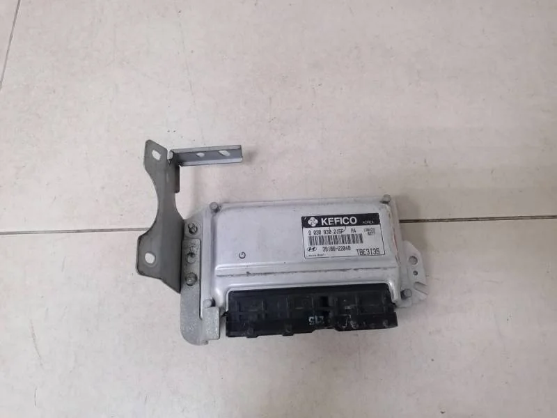 Блок управления двигателем Hyundai Getz 2002-2010