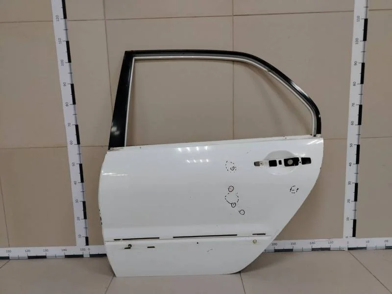 Дверь задняя левая Mitsubishi Lancer 9  (CS/Classic) 2000-2011