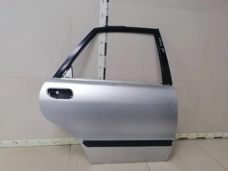 Дверь задняя правая Volvo S40 1995-2004