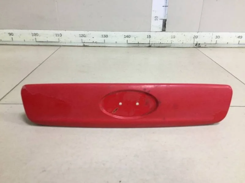 Накладка двери багажника Hyundai Getz 2002-2010