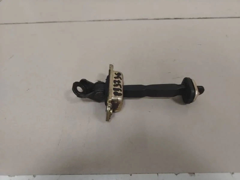 Ограничитель двери Chevrolet Lacetti (J200) 2003-2013