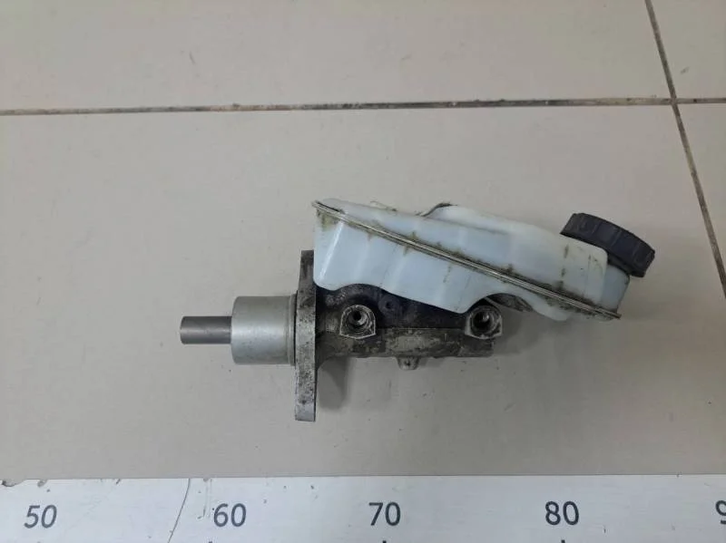 Цилиндр тормозной главный Ford Focus 2 (DA) 2005-2008