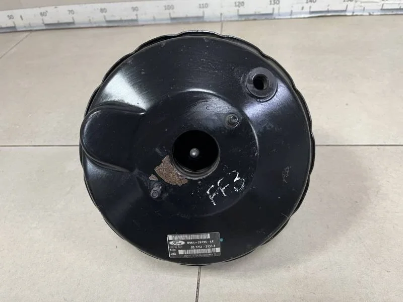 Усилитель тормозов вакуумный Ford Focus 3 2011>