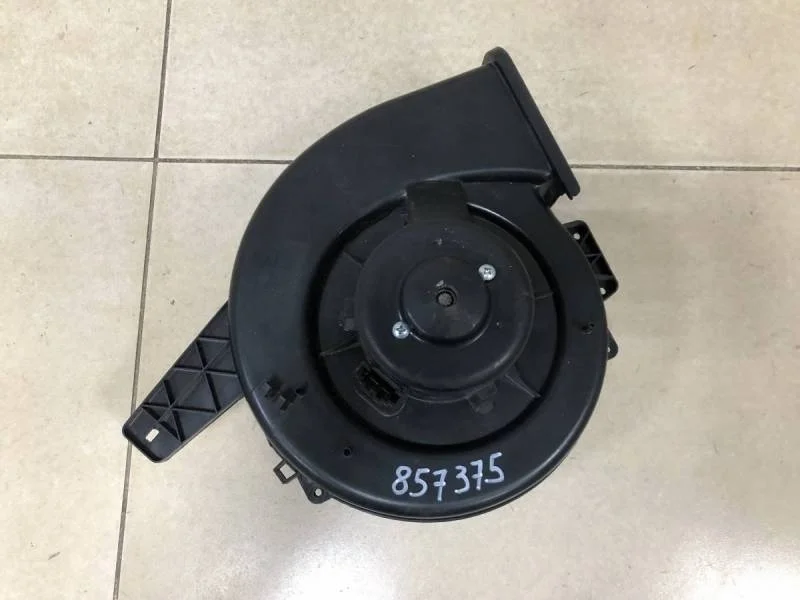 Моторчик отопителя Volkswagen Polo (Sed RUS) 2011>