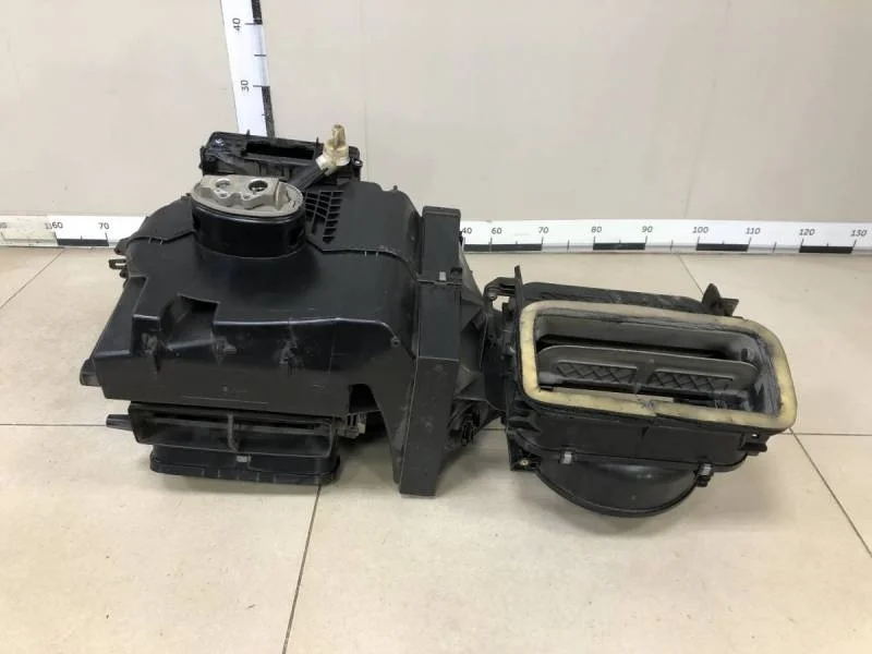 Корпус отопителя Volkswagen Polo (Sed RUS) 2011>