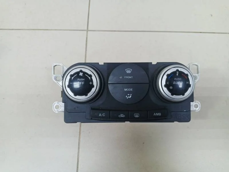 Блок управления климатической установкой Mazda CX-7 (ER) 2006-2012