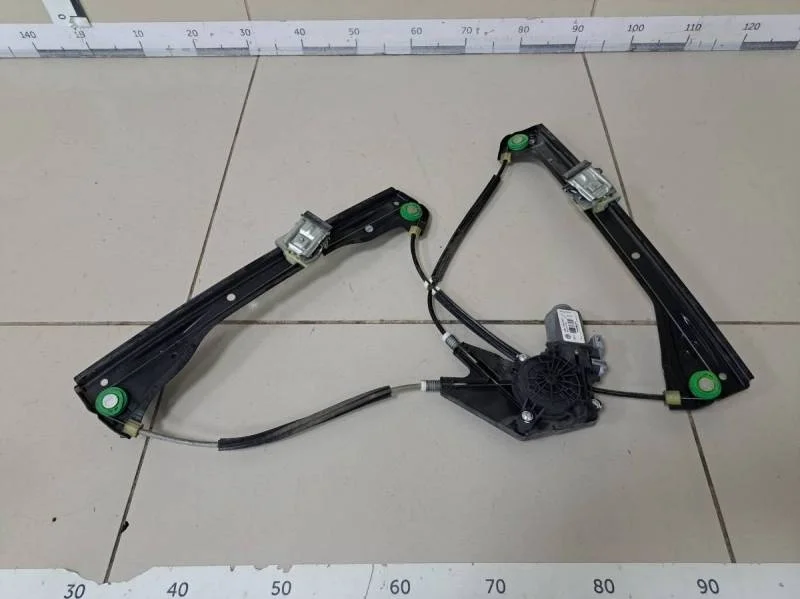 Стеклоподъемник электр. передний левый Volkswagen Polo (Sed RUS) 2011>