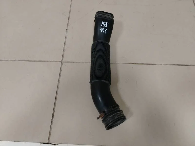 Патрубок воздушного фильтра Volkswagen Polo (Sed RUS) 2011>