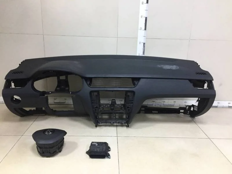 Подушка безопасности (комплект) Skoda Octavia (A7) 2013>