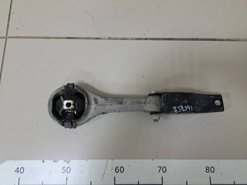 Опора двигателя задняя Volkswagen Polo (Sed RUS) 2011>