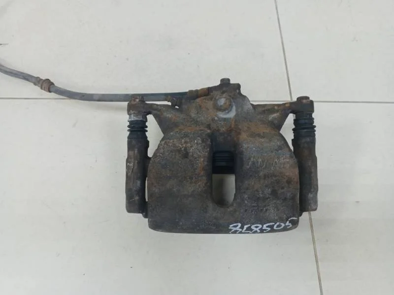 Суппорт передний правый Skoda Octavia (A7) 2013>