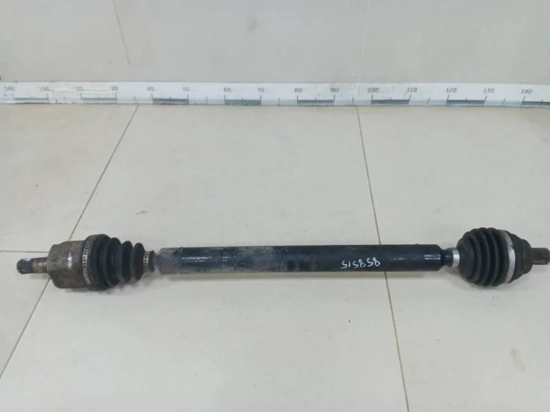 Полуось передняя правая Skoda Octavia (A7) 2013>