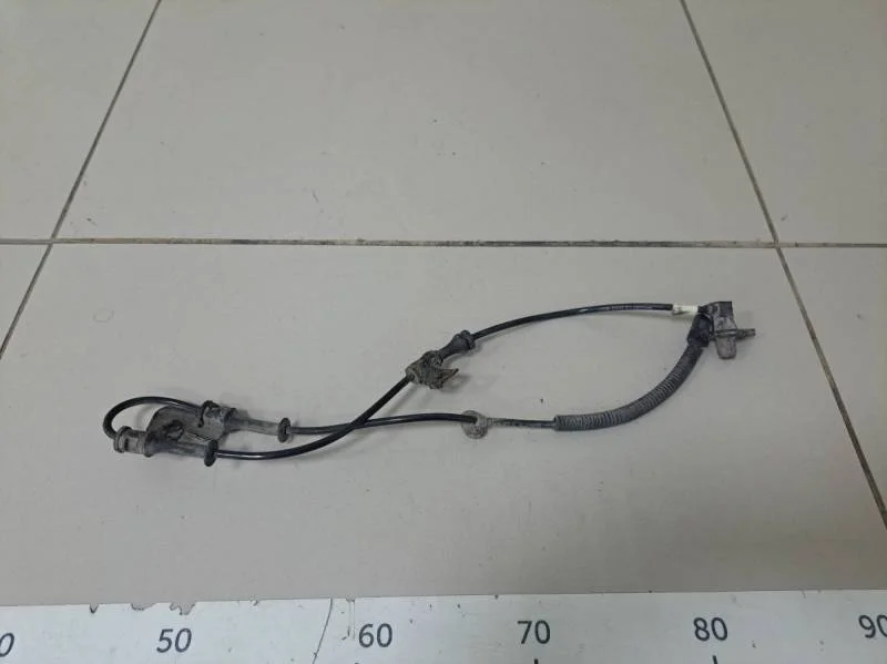 Датчик ABS передний левый Hyundai Solaris 2010-2017