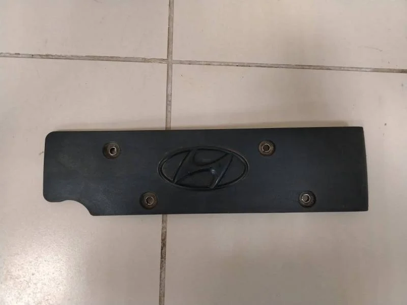 Крышка двигателя декоративная Hyundai Solaris 2010-2017