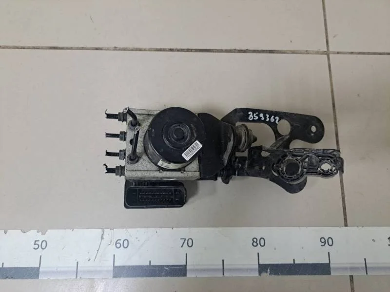Блок ABS (насос) Skoda Octavia (A5 1Z-) 2004-2013