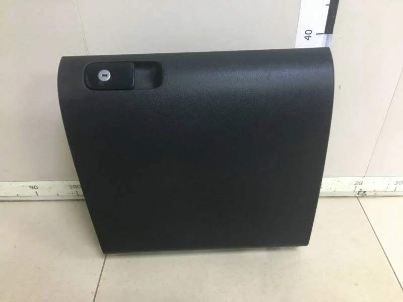 Бардачок Volkswagen Tiguan (5N1) 2007-2011